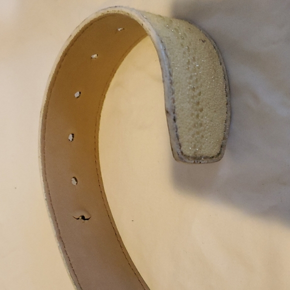 𝅺Two Guess cream and sparkle & black /silver  leather belts XL - Picture 3 of 11